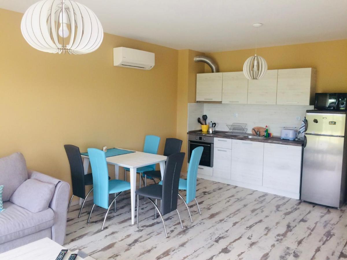 Apartments In Complex Sunny Island Deluxe Chernomorets Esterno foto