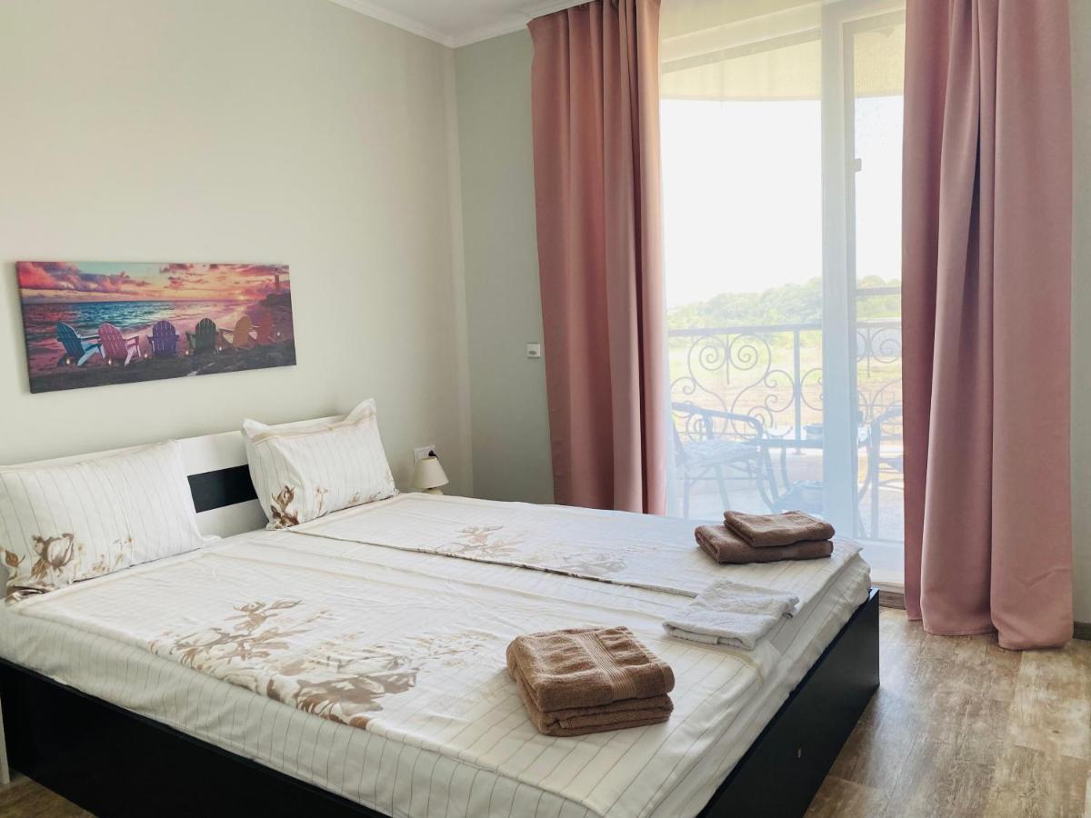 Apartments In Complex Sunny Island Deluxe Chernomorets Esterno foto