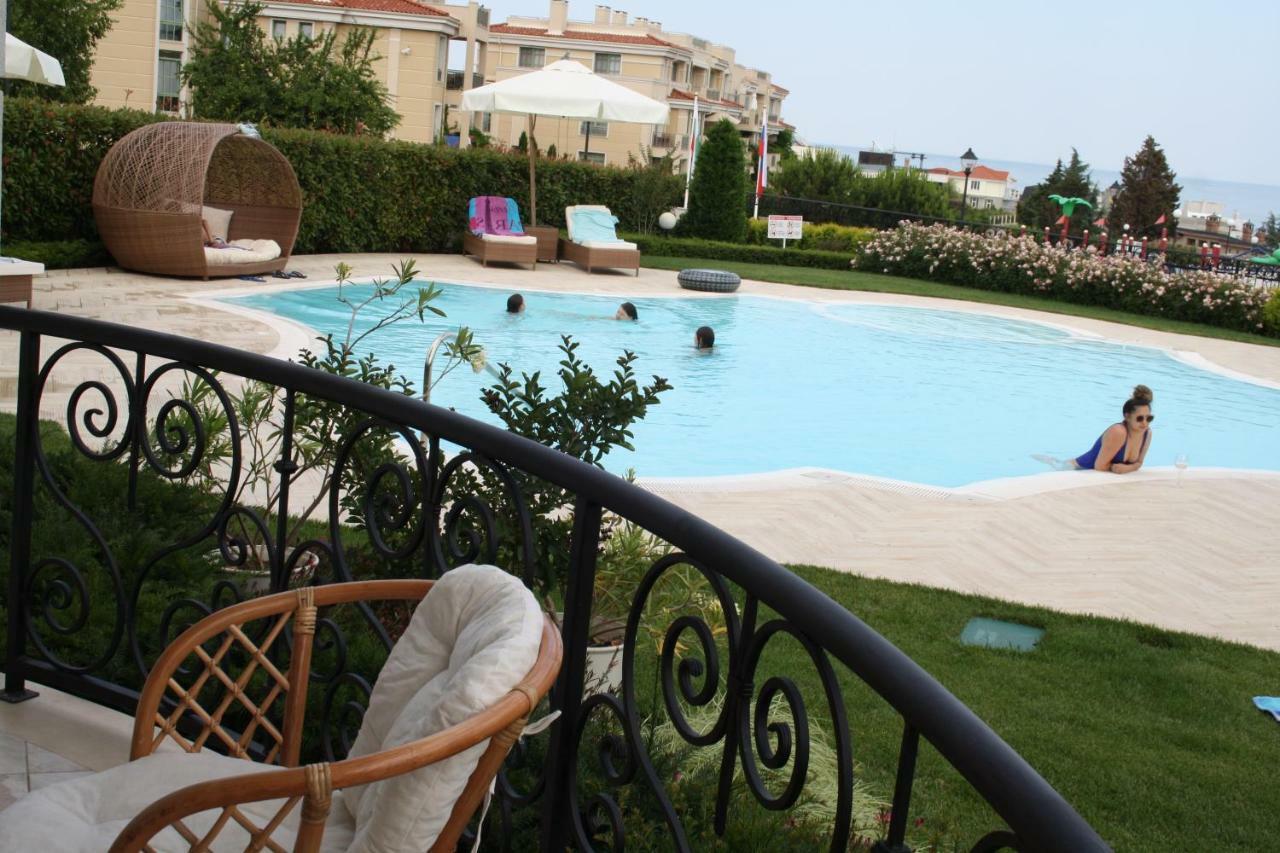 Apartments In Complex Sunny Island Deluxe Chernomorets Esterno foto